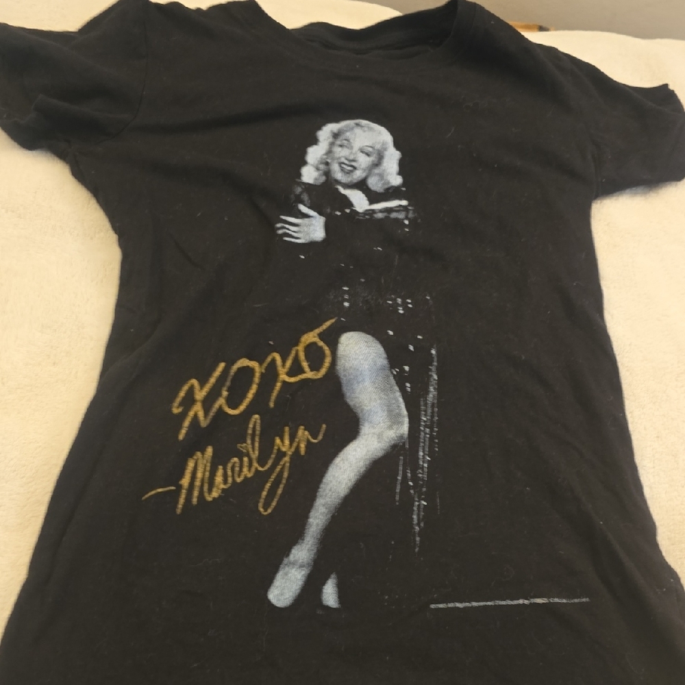 Black Marilyn Monroe Graphic Tee with Gold Script
